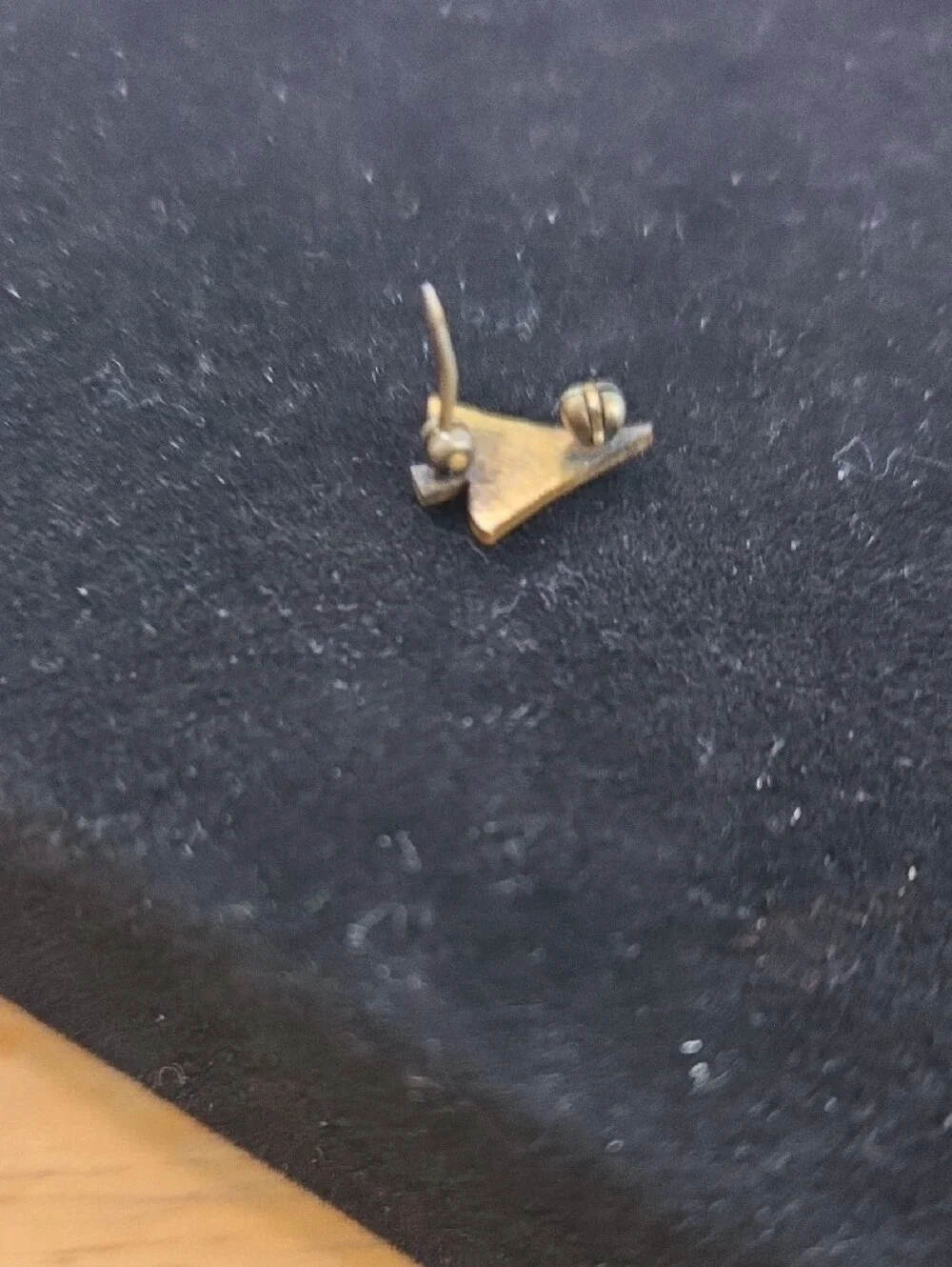 N/A small gold